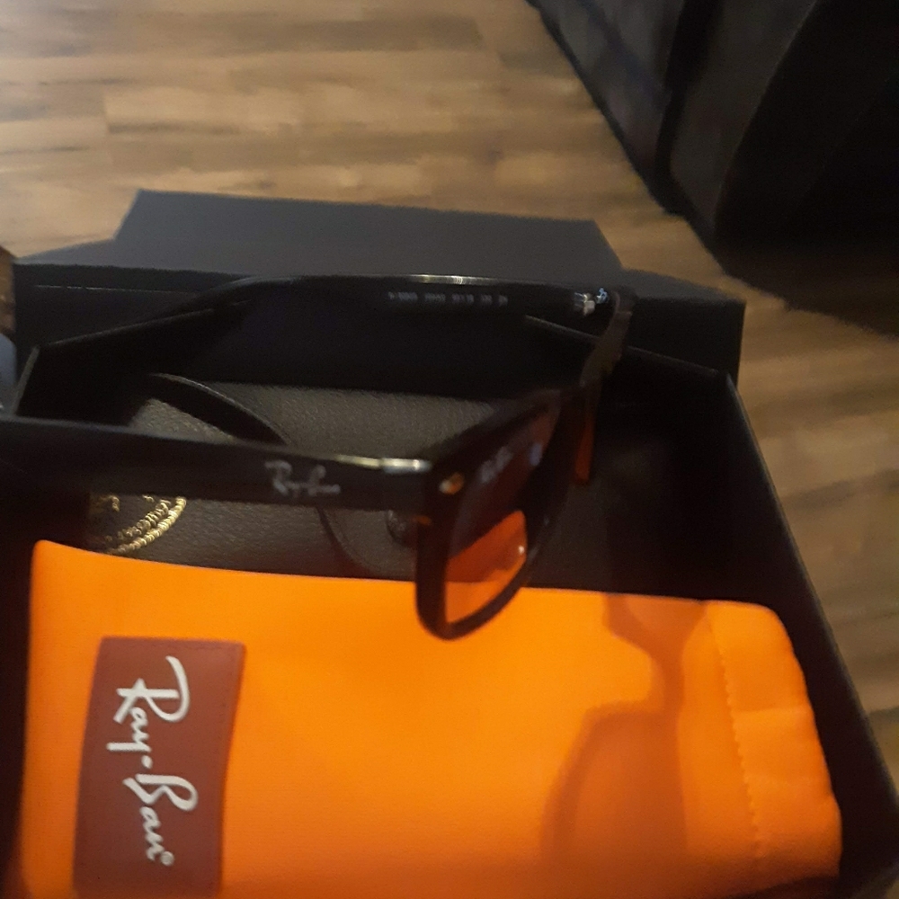 Teen Raybans